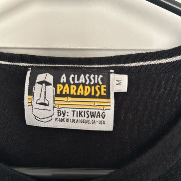 Gothmas, size medium cardigan. Perfect for a spooky babe Christmas 🖤❤️ - Picture 4 of 6